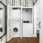 Modern Midtown Getaway - Luxury Chic Unit ✧