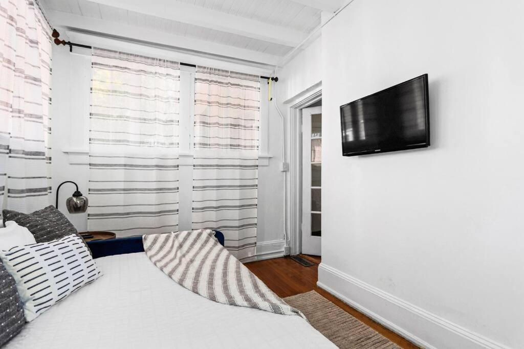 Modern Midtown Getaway - Luxury Chic Unit ✧ Apartment